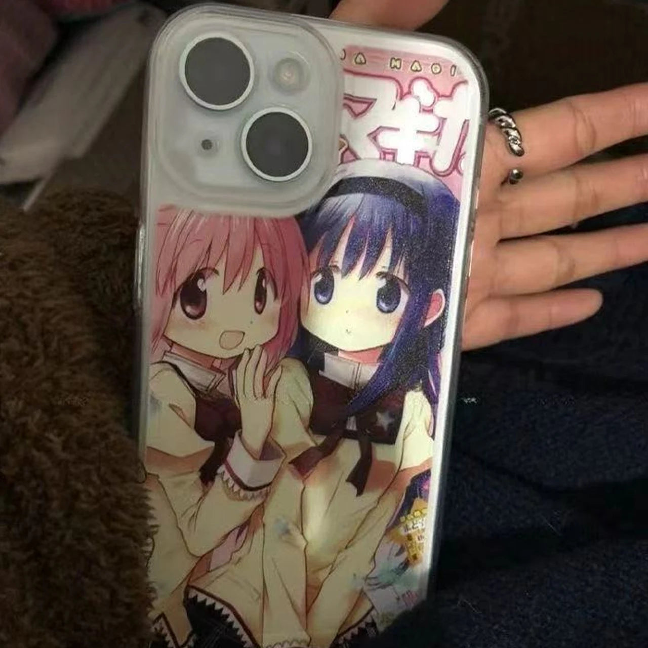 2026 trendy Japanese & Korean minimalist silicone phone case for iPhone. Sleek, high-end design that protects your device while keeping a stylish, modern look.